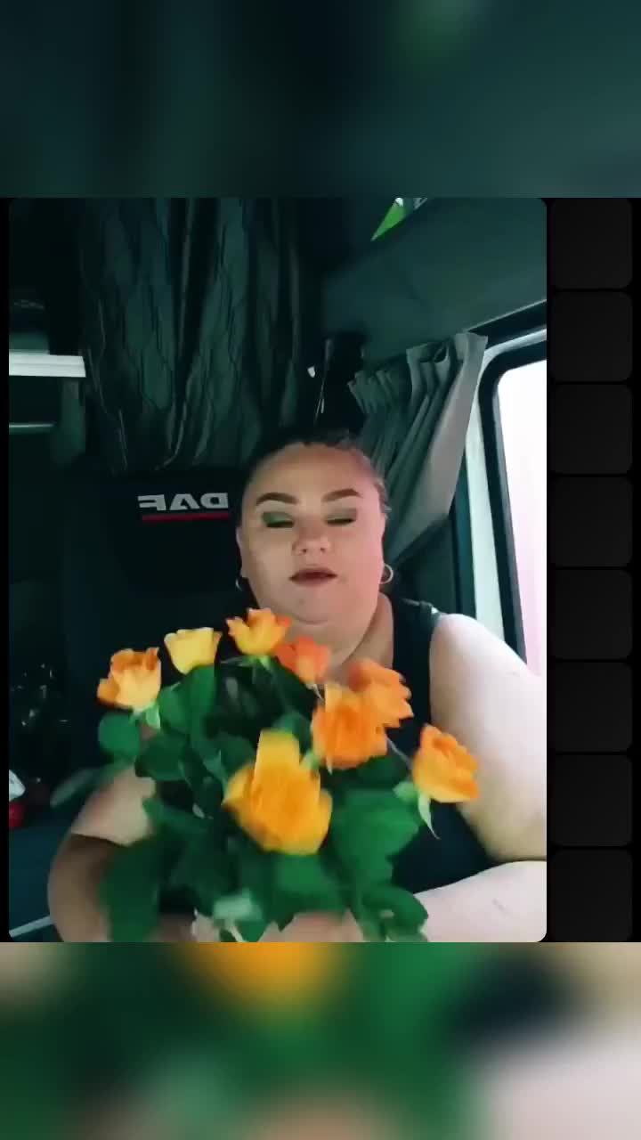 @AlenaBorys