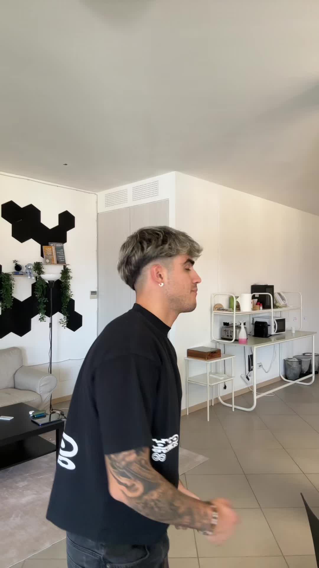 @ALEX