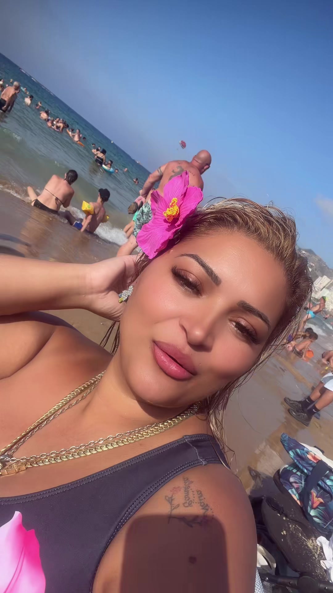 @Charomotos29
