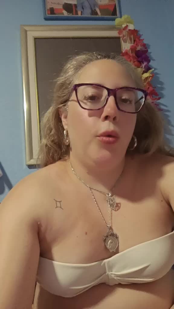 @hinimari