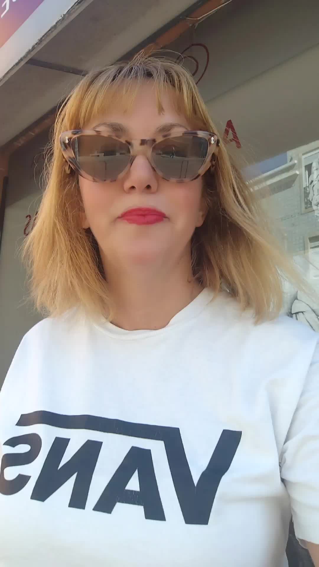 @.Eleni