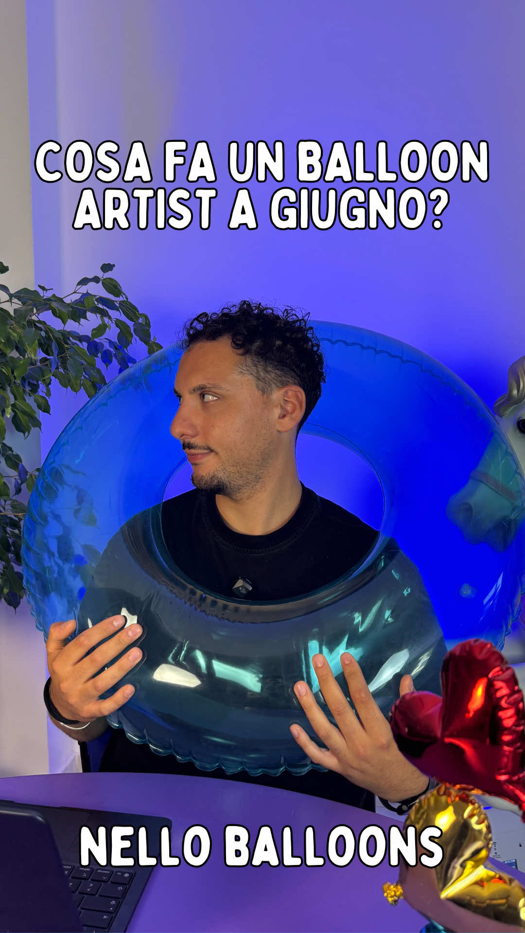 @Nello_Balloon Artist