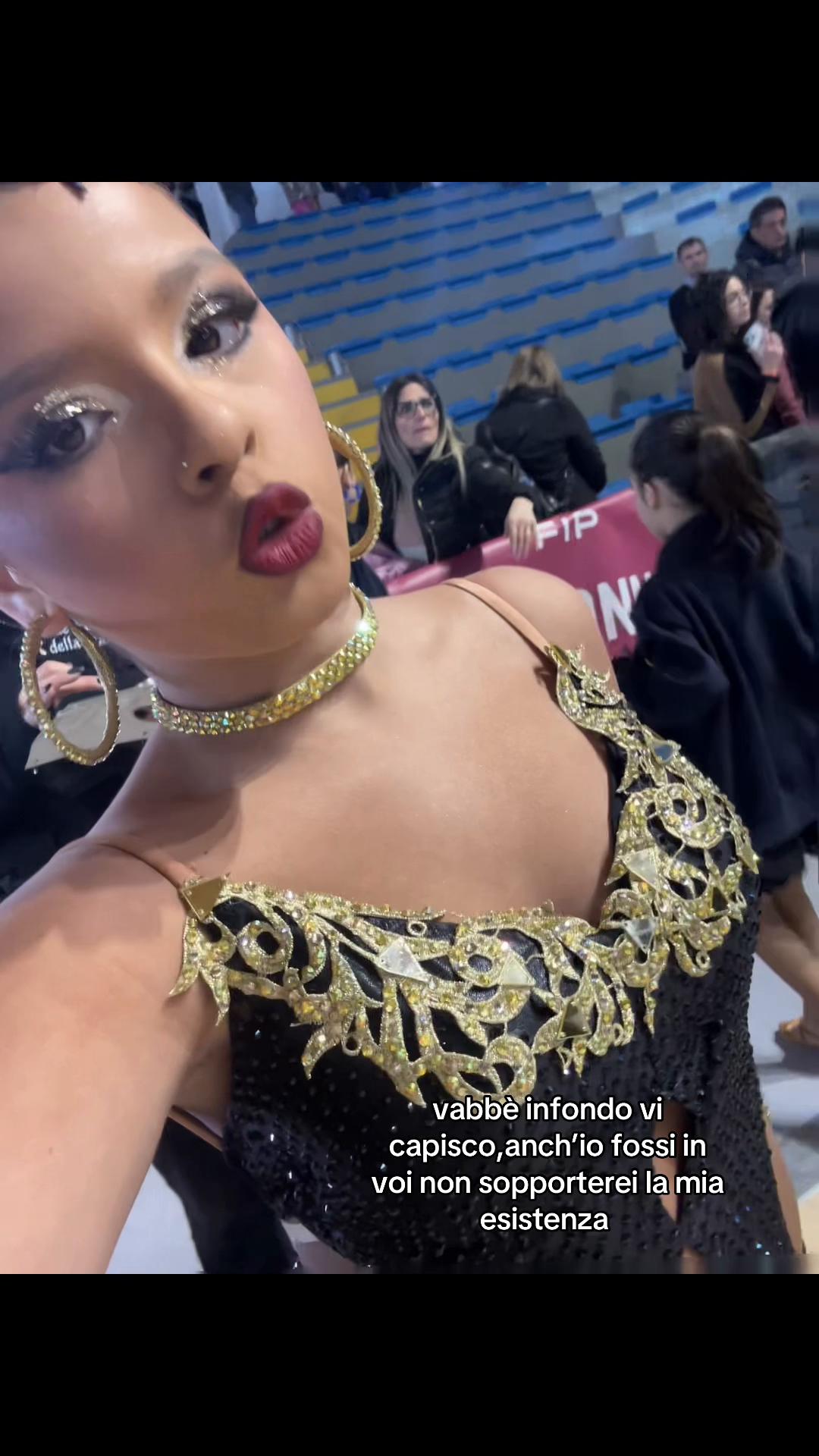 @Valentina🍒🤍