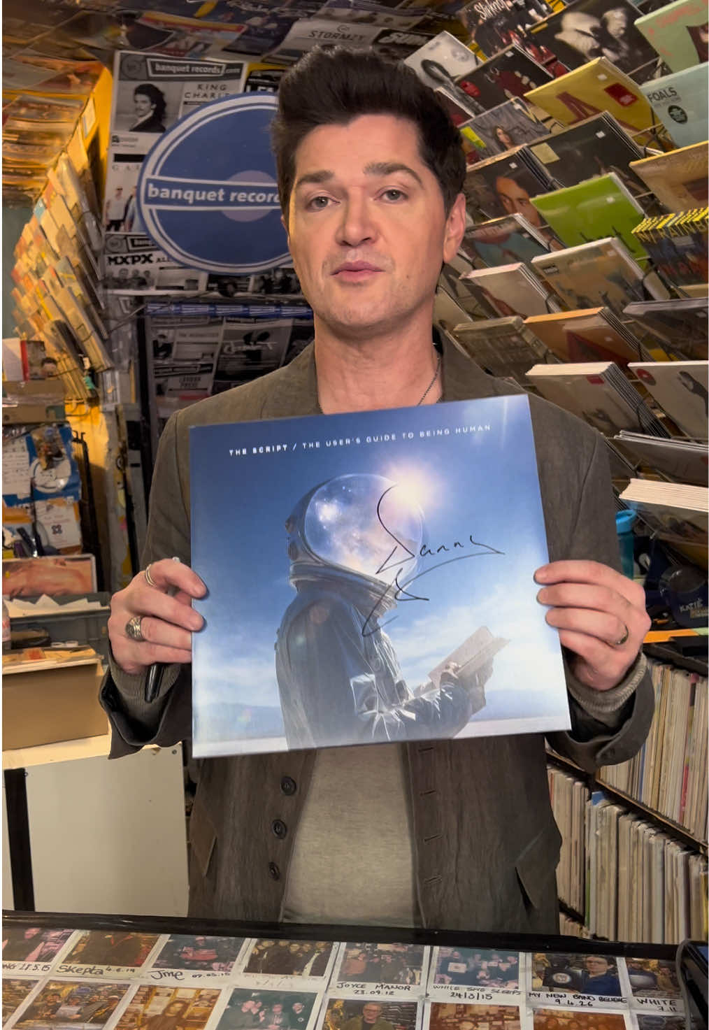 @Banquet Records