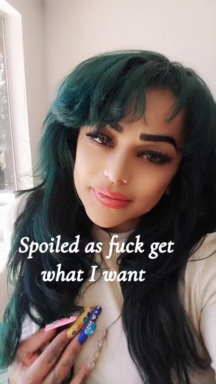 @Chikistrikis