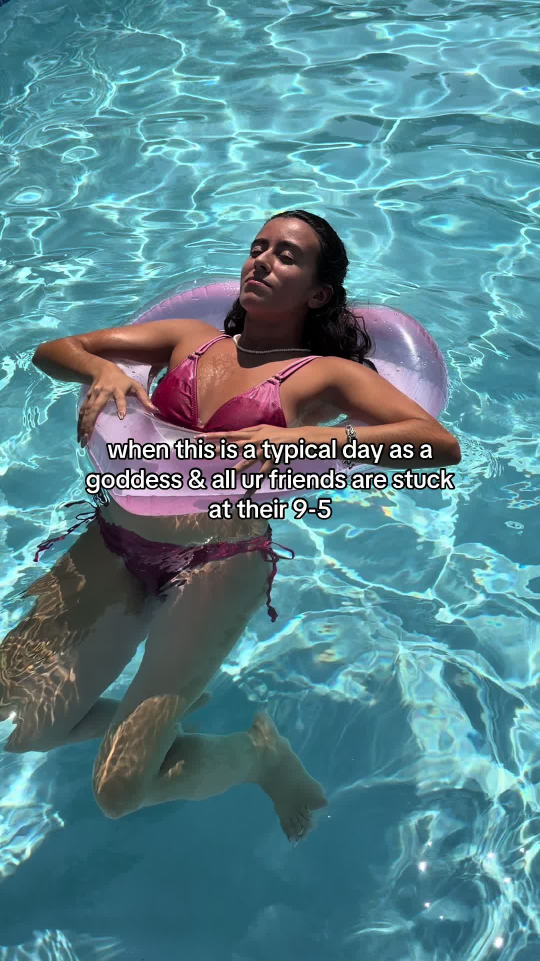 @Goddess T😇
