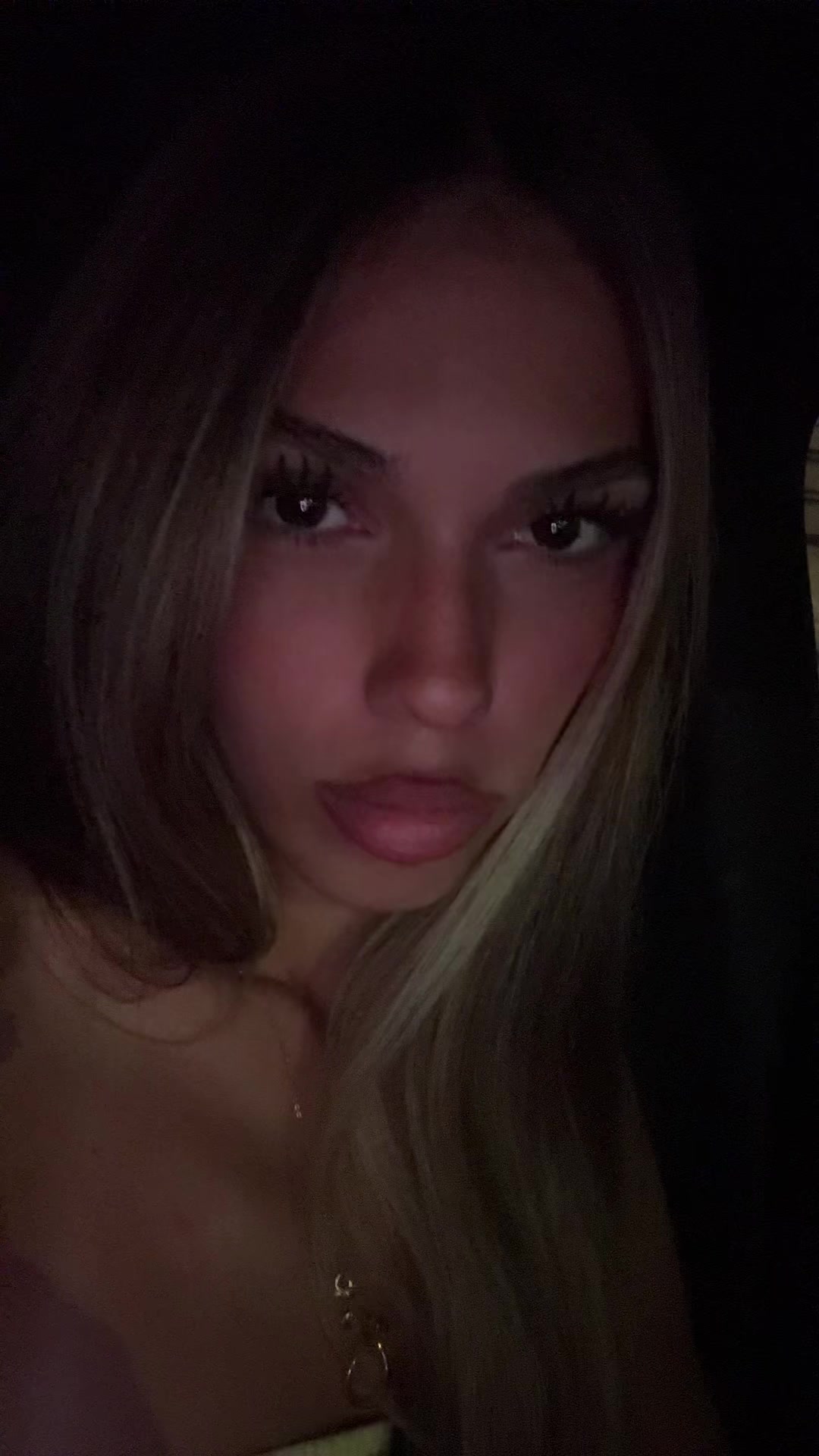@m e L i