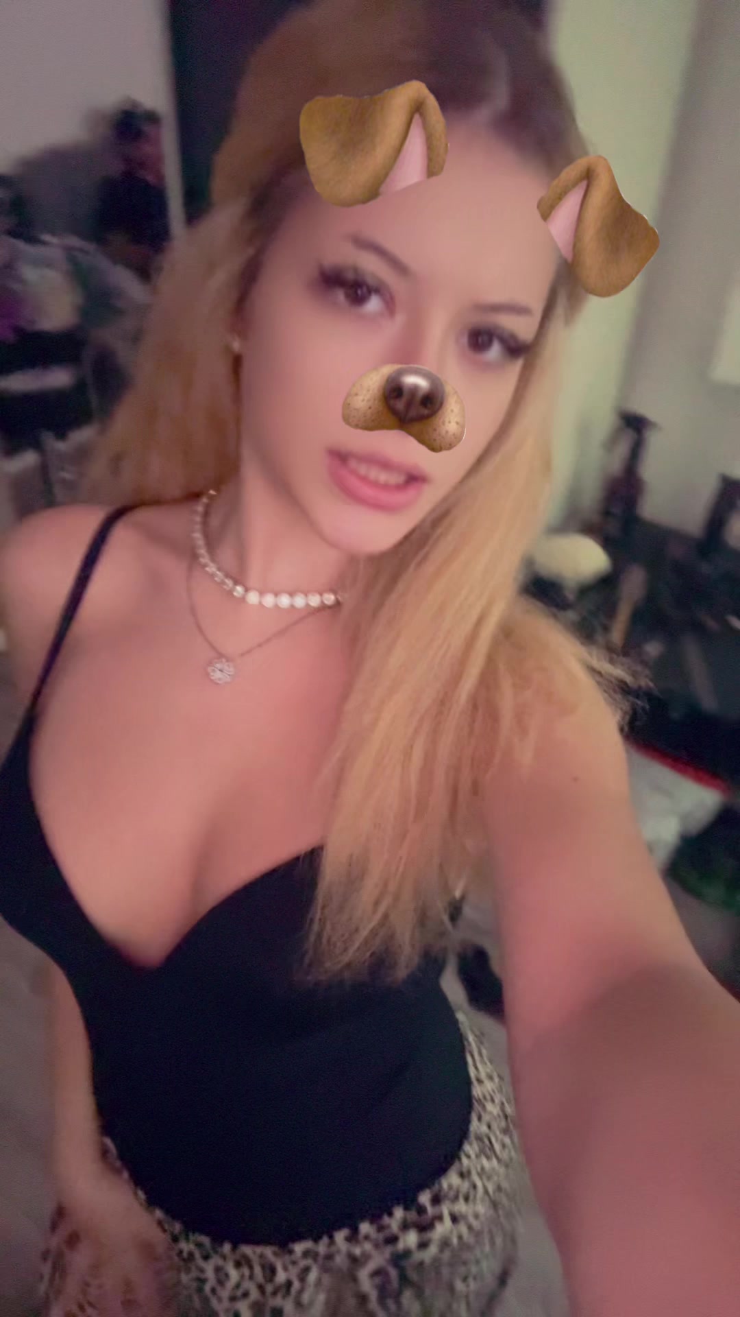@Zahide de România😈
