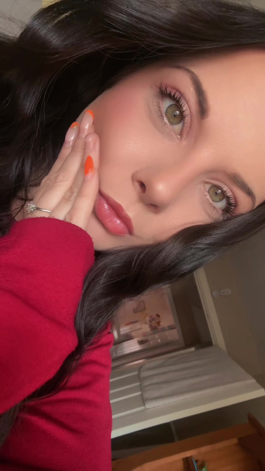 @Katlove🐝