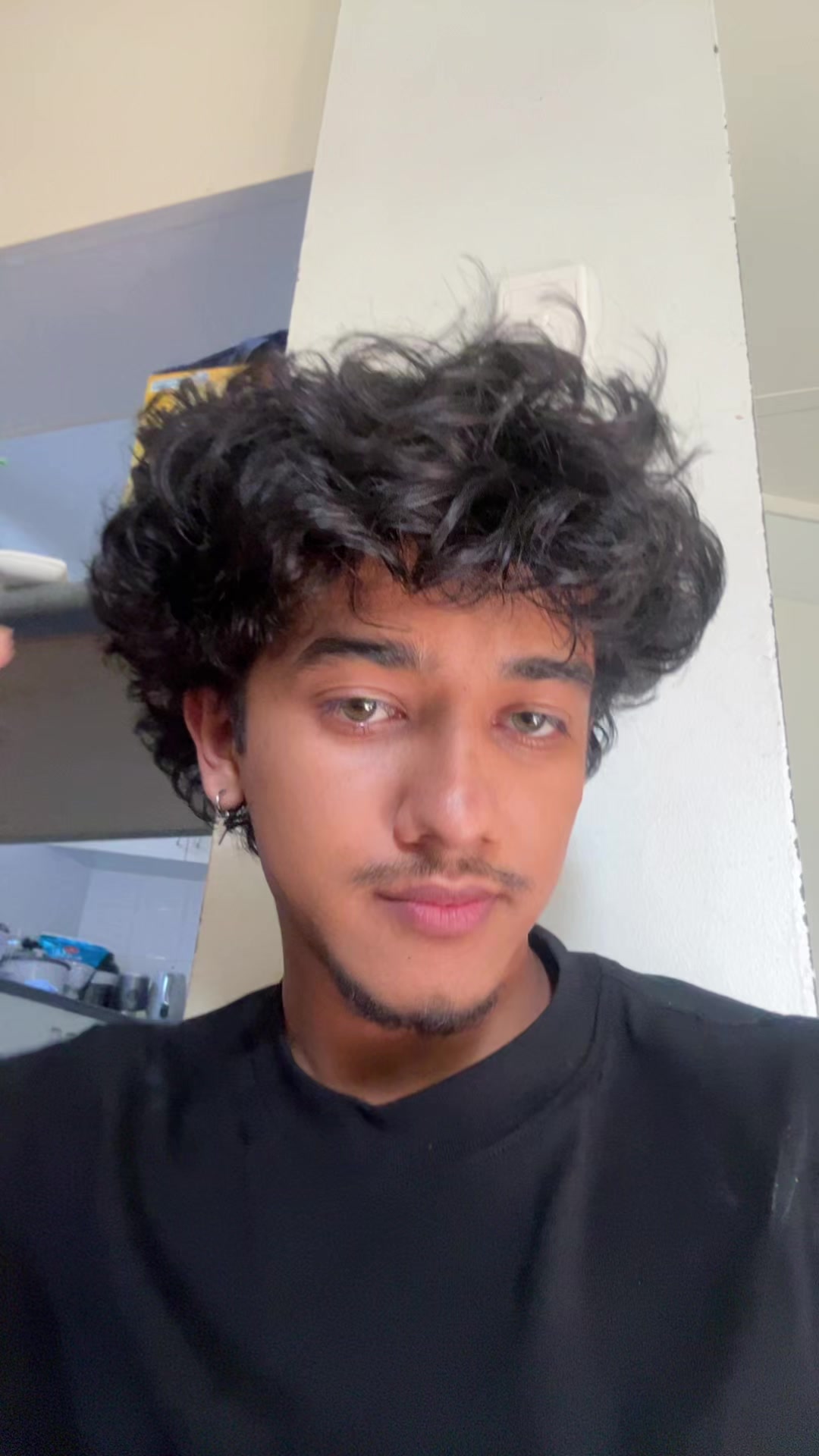 @Nishan_suiii 🇳🇵
