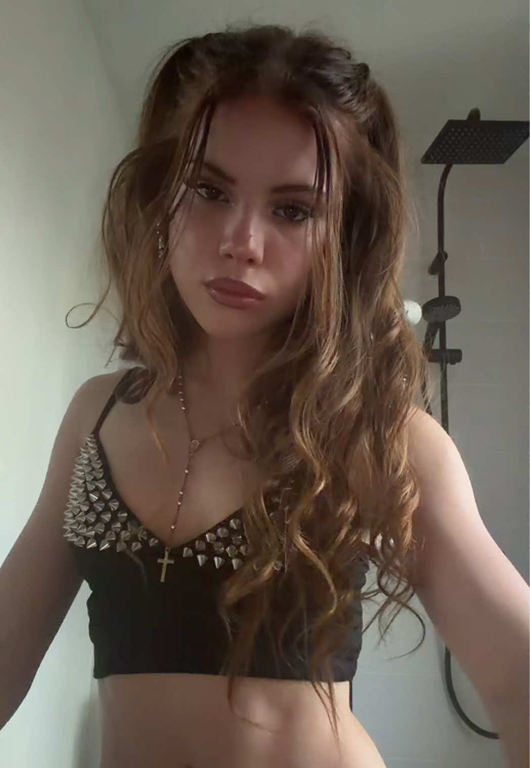 @isobel