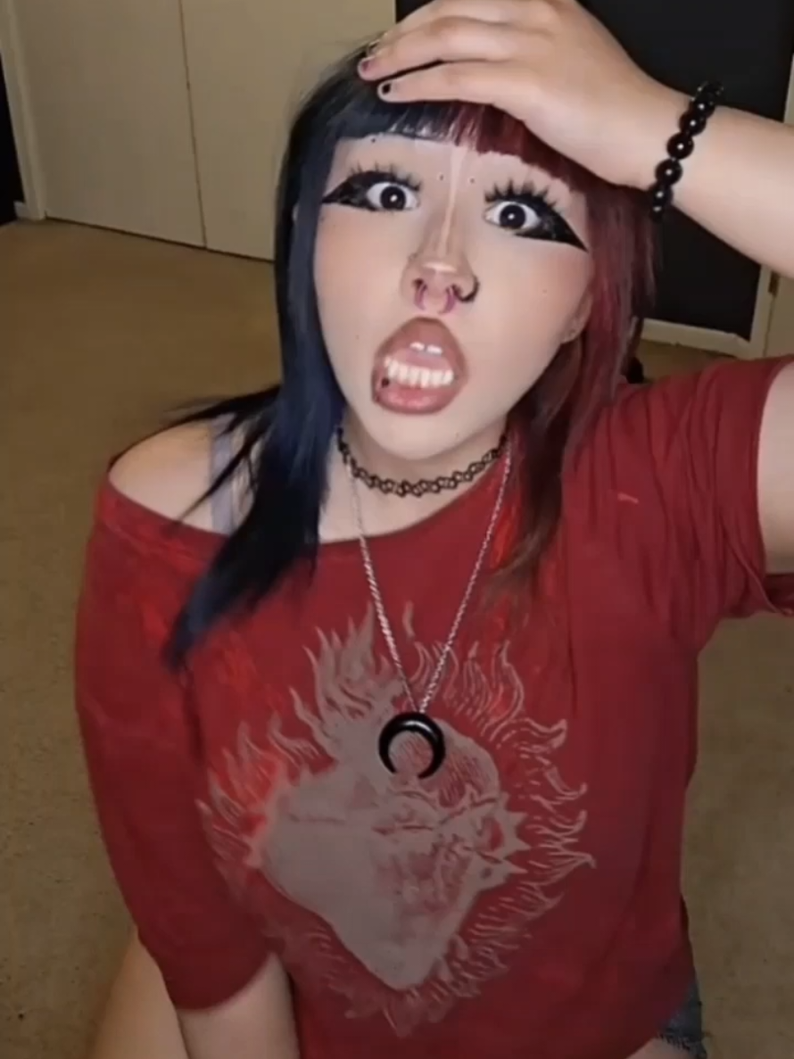 @queefgurls