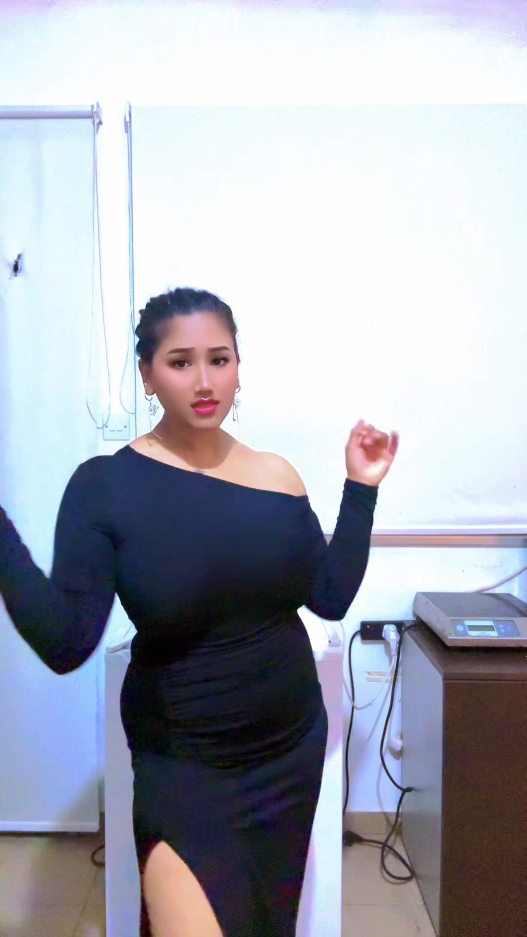 @Riya_Adhikari