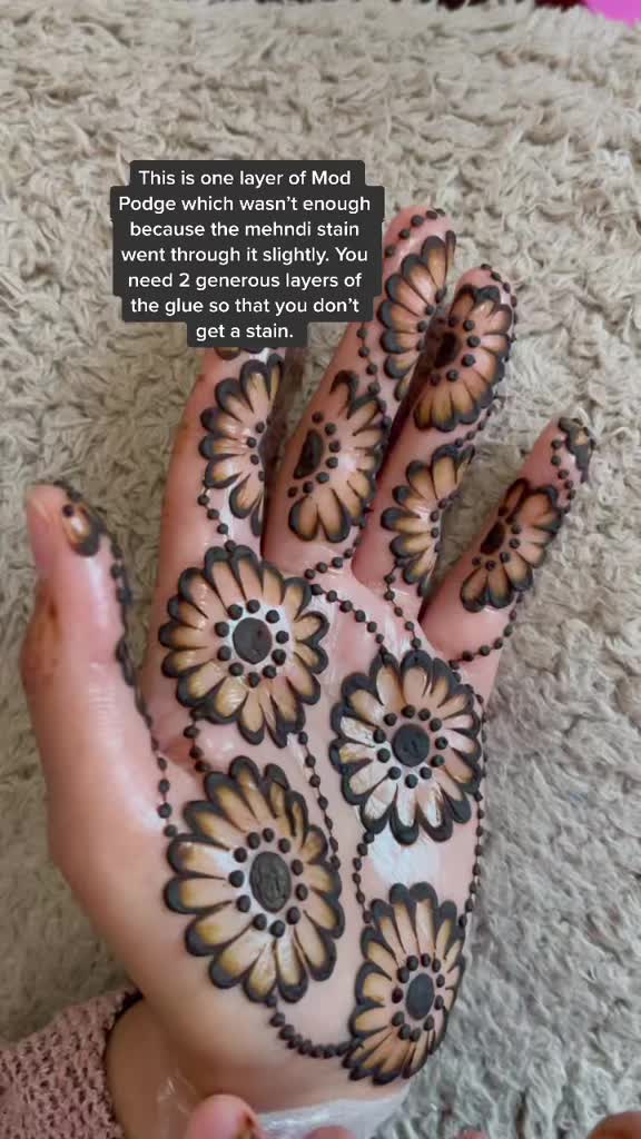 @Assia Mehndi