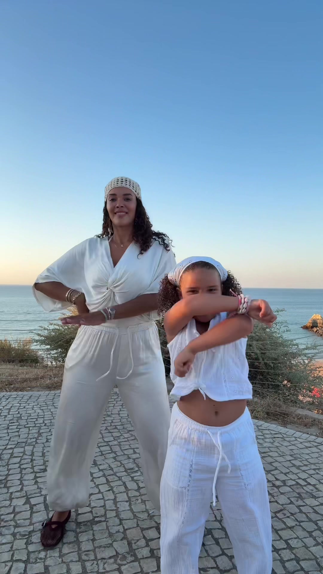 @Anastacia & Aliyah