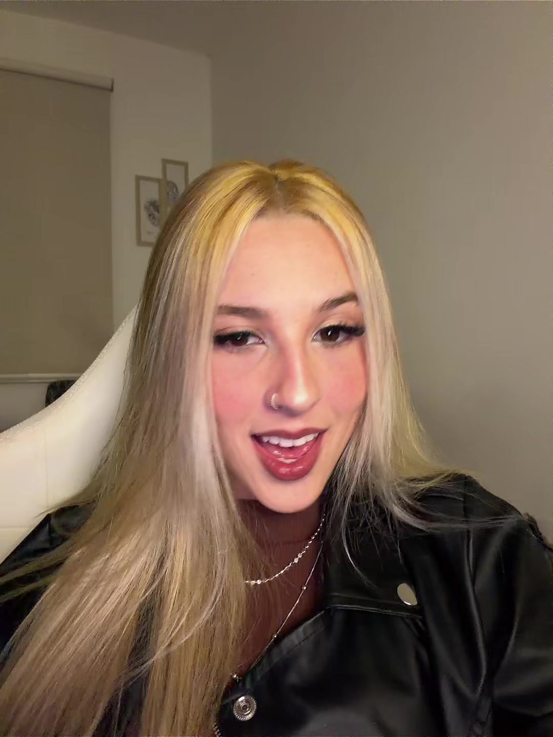 @Bibi🐻