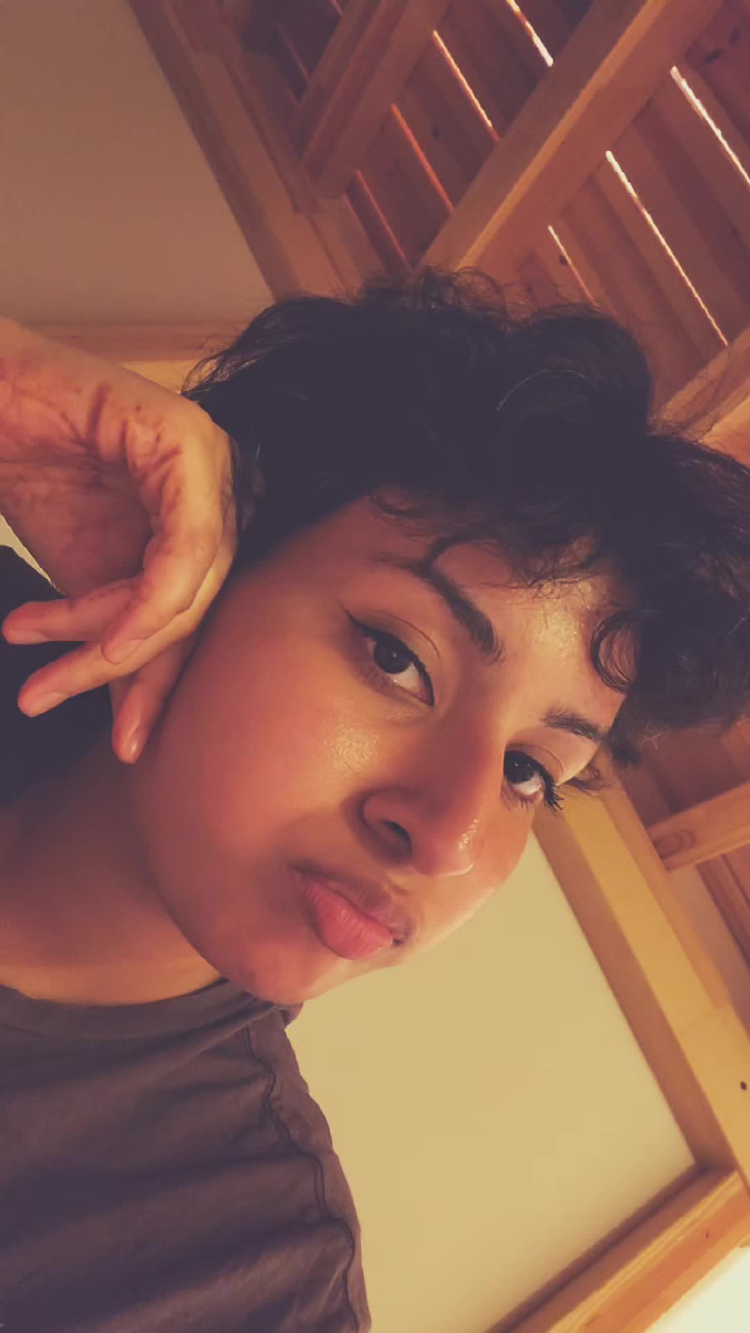 @💫