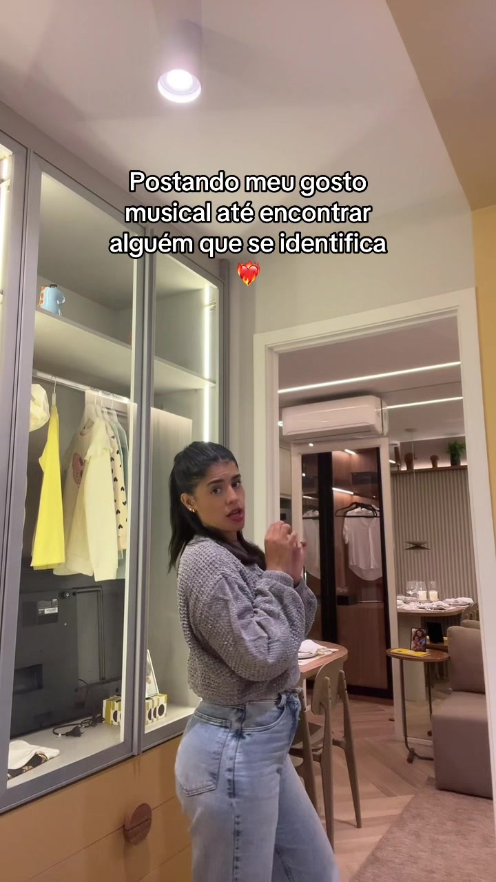 @Fernanda Andrade 🧨