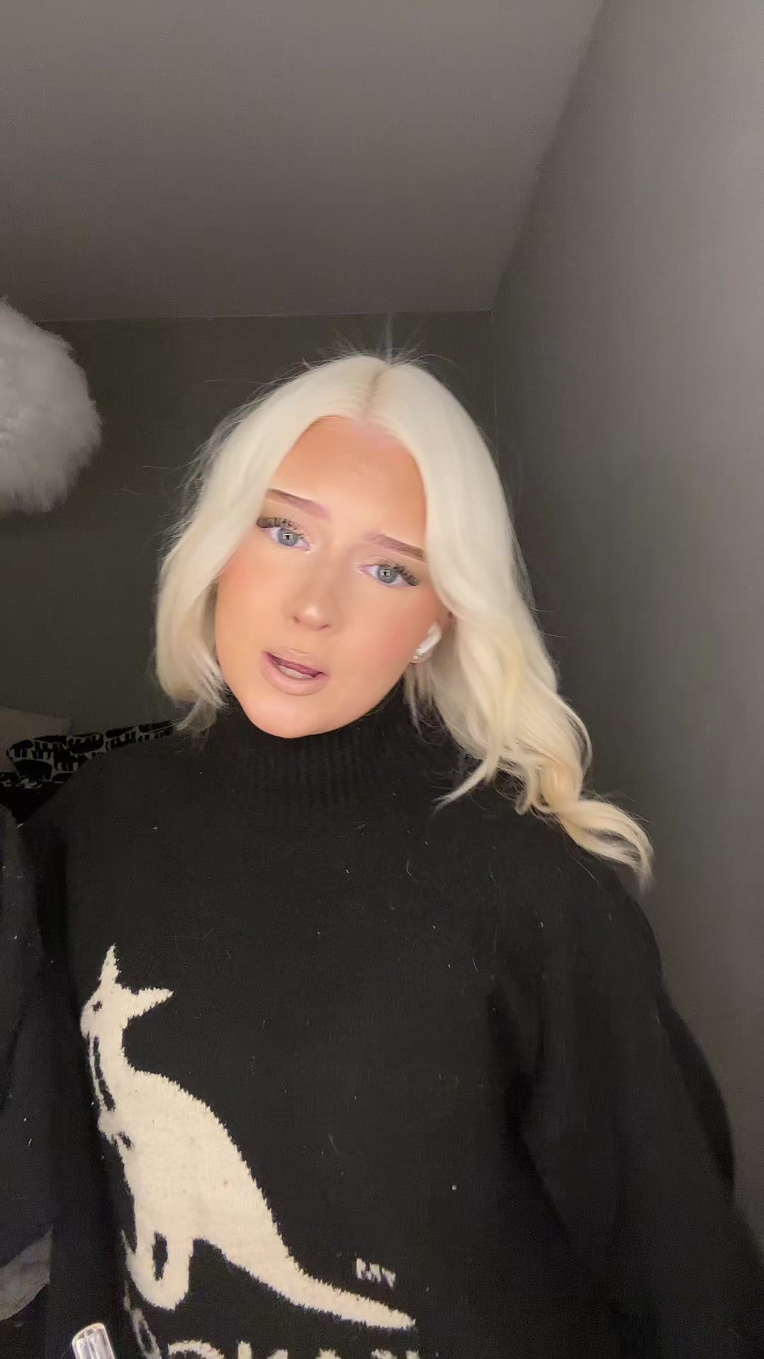 @𝓗𝓮𝓵𝓶𝓲𝓲𝓷𝓪🐰
