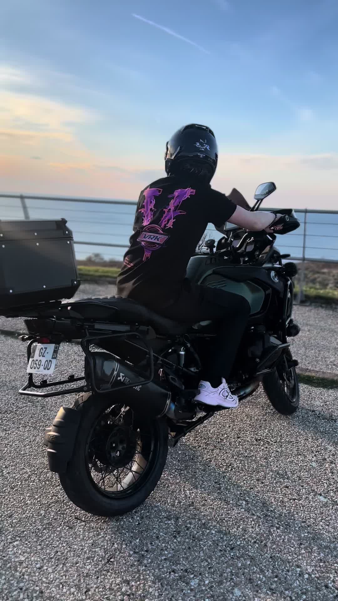 @Treizor