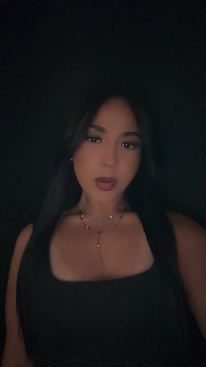 @farrah.2b
