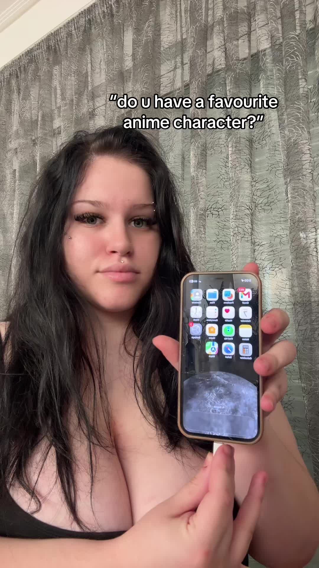 @👤