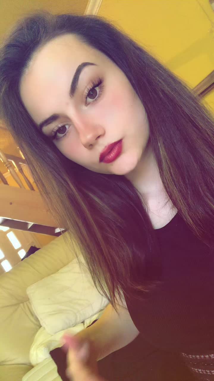 @🫂💋