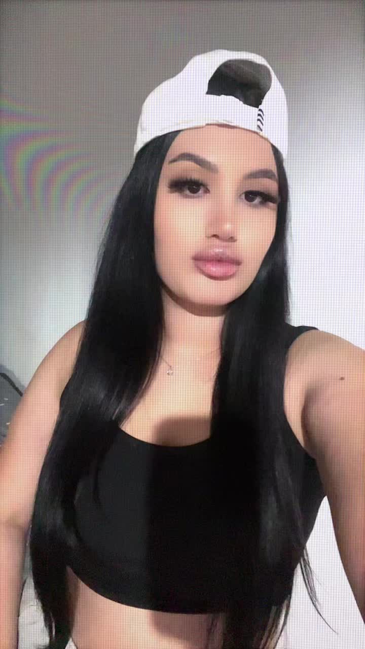 @𝑎𝑙𝑒𝑒