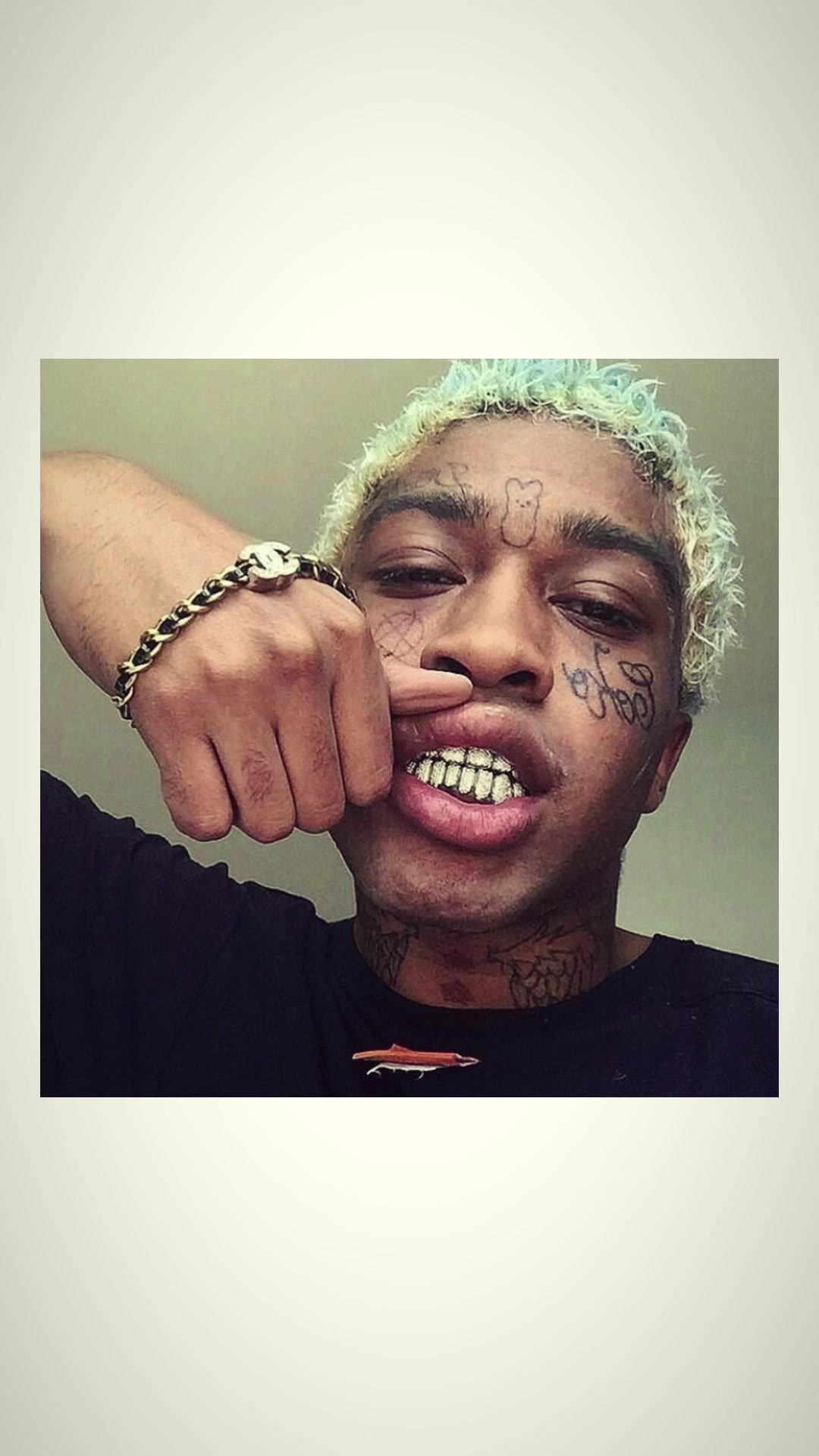@ʟɪʟ ᴛʀᴀᴄʏʏʏ☹︎