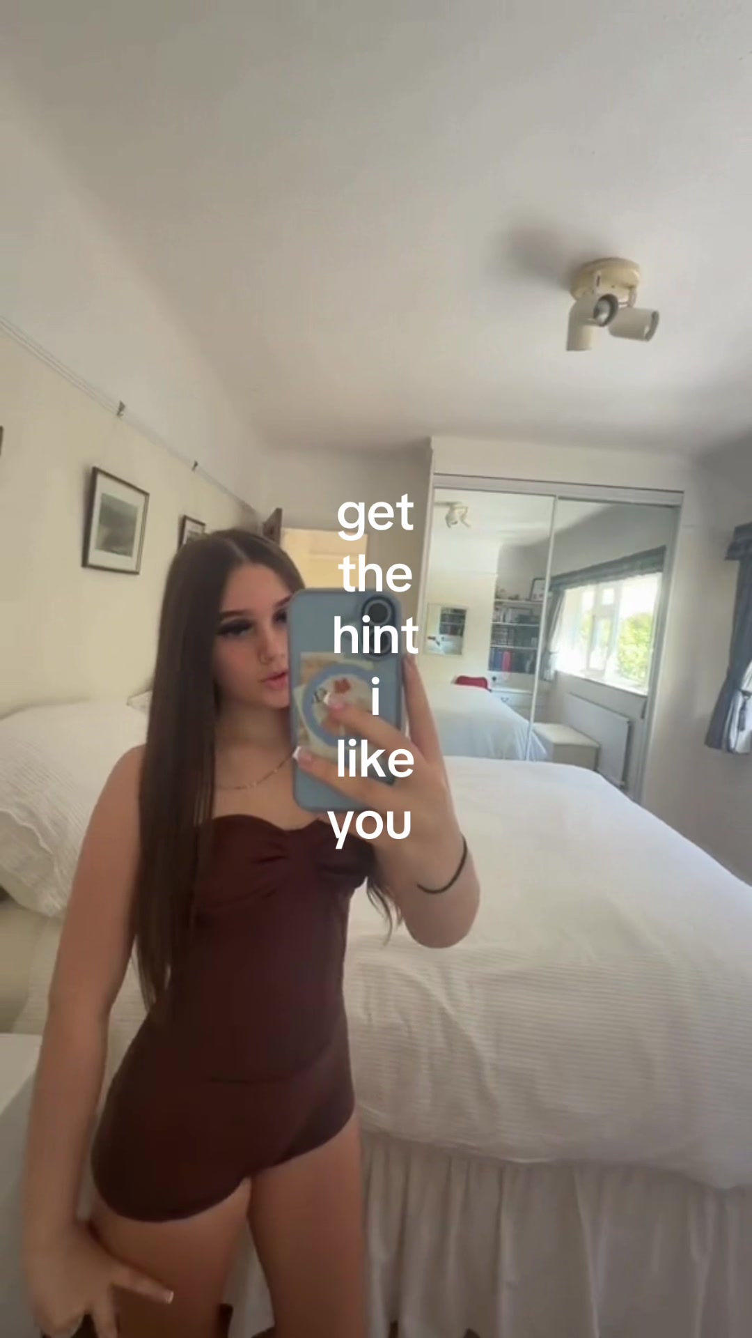 @𝐎𝐥𝐢𝐯𝐢𝐚𝐬 𝐬𝐩𝐚𝐦