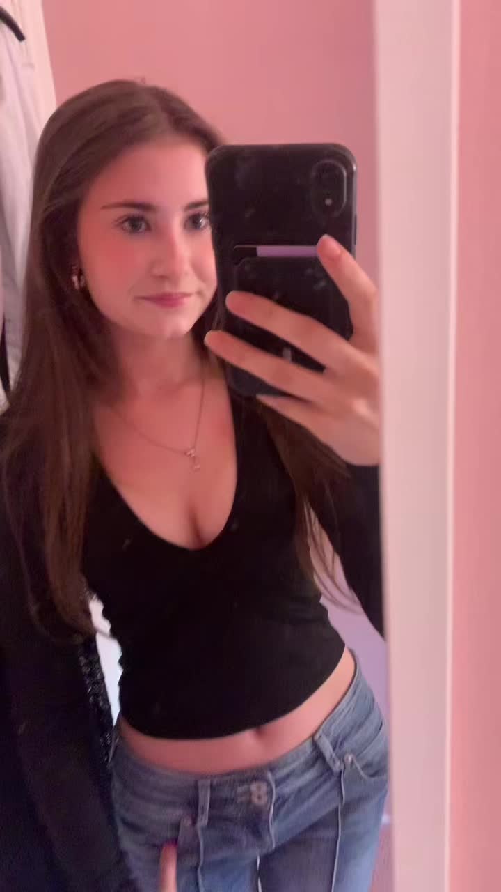 @𝑬𝒍𝒍𝒊𝒆🌻