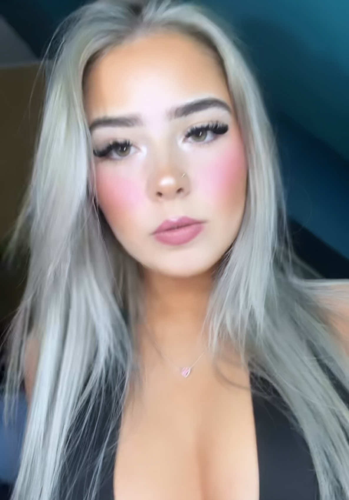 @Hollie💓💫