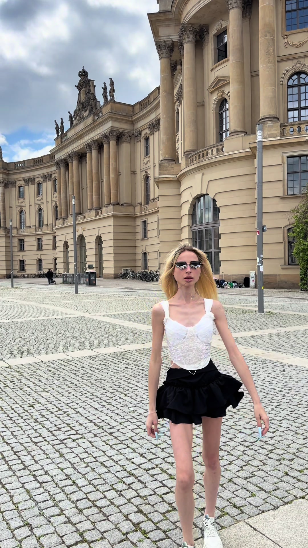 @oxrik