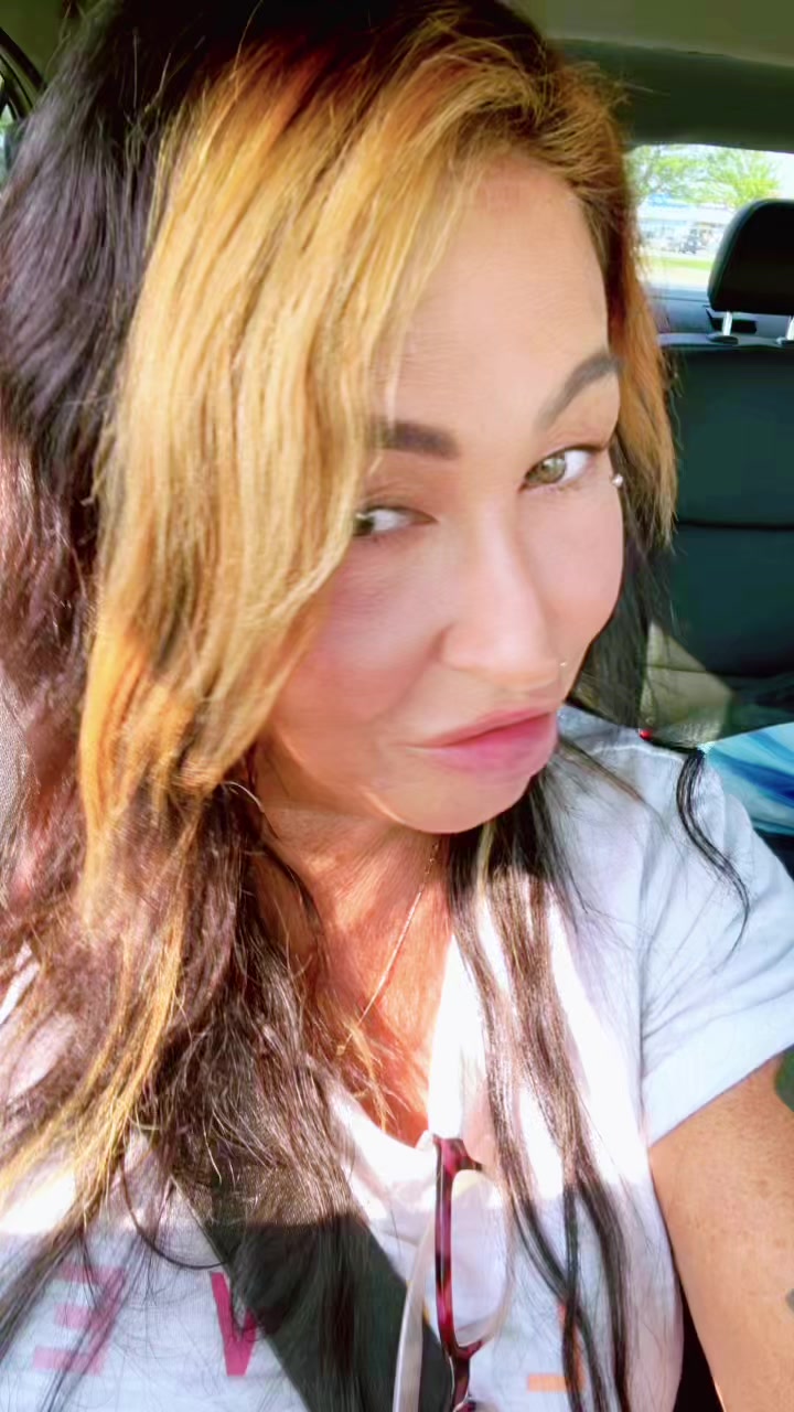 @Italiangirl🇮🇹native🇨🇦🇨🇦