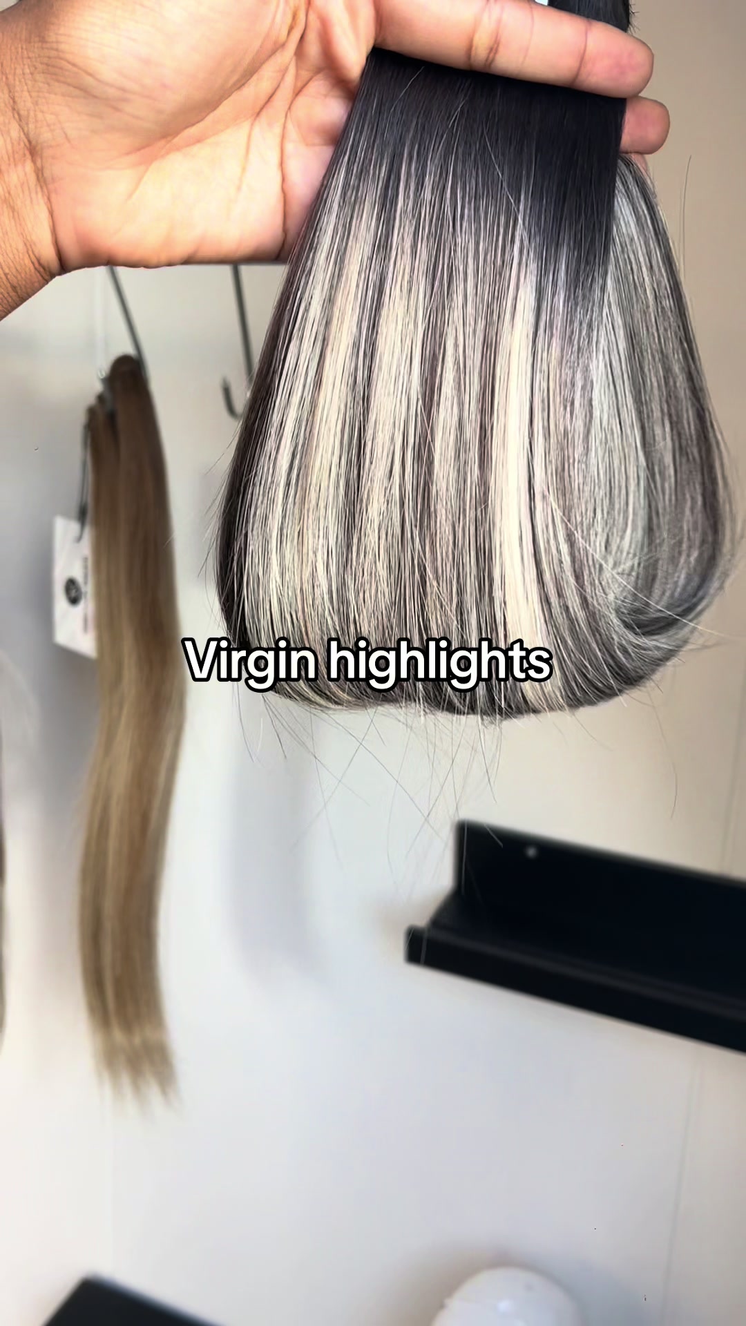 @Chellyshairr