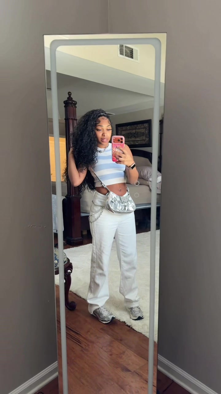 @Chrissy🥰