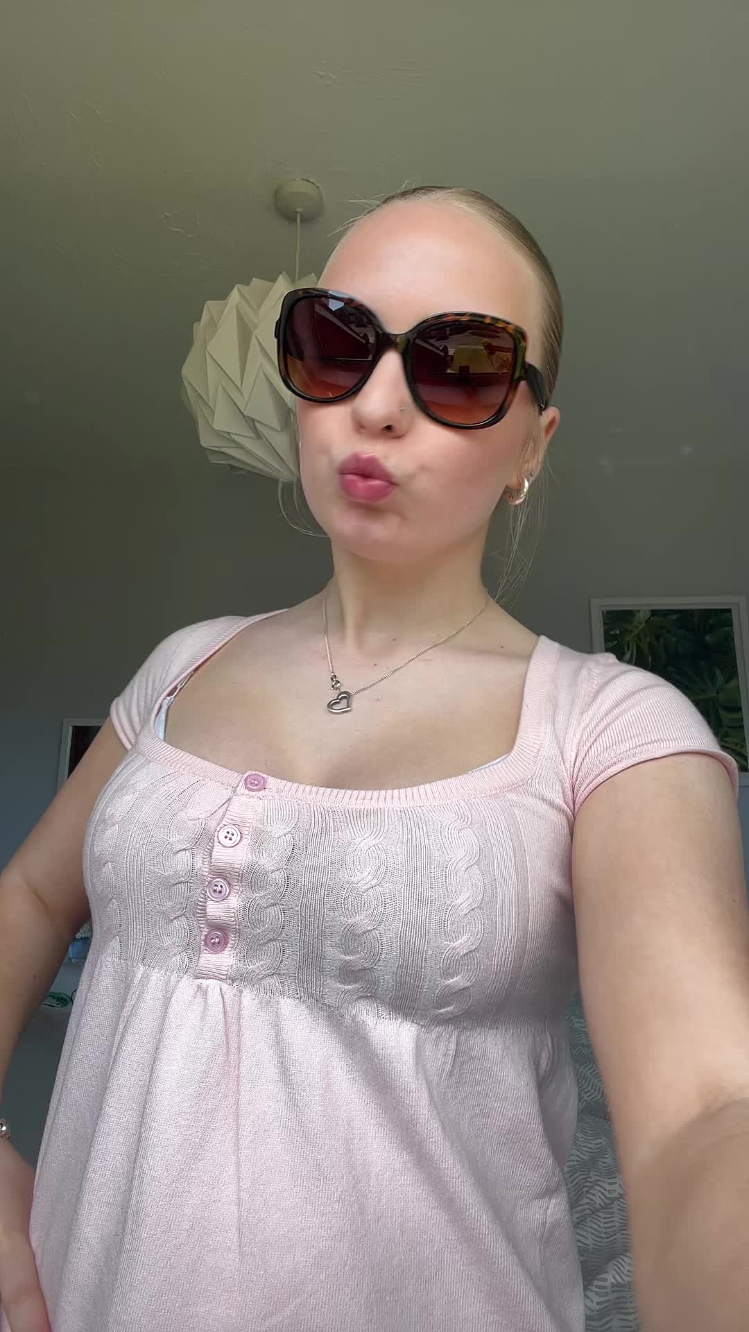 @𝓁𝑜𝓁𝒶 🎀✨🍒