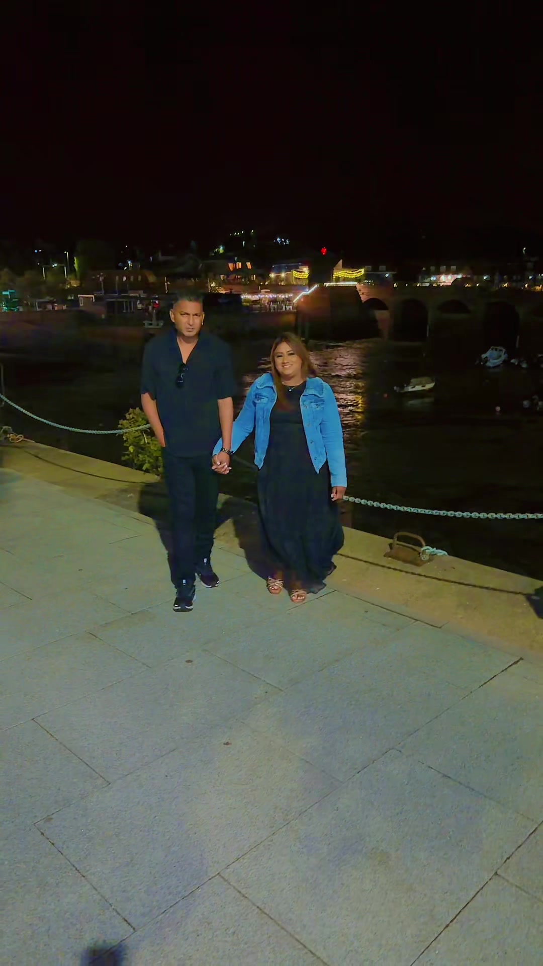 @𝓜𝓪𝓭𝓱𝓿𝓲🇲🇺