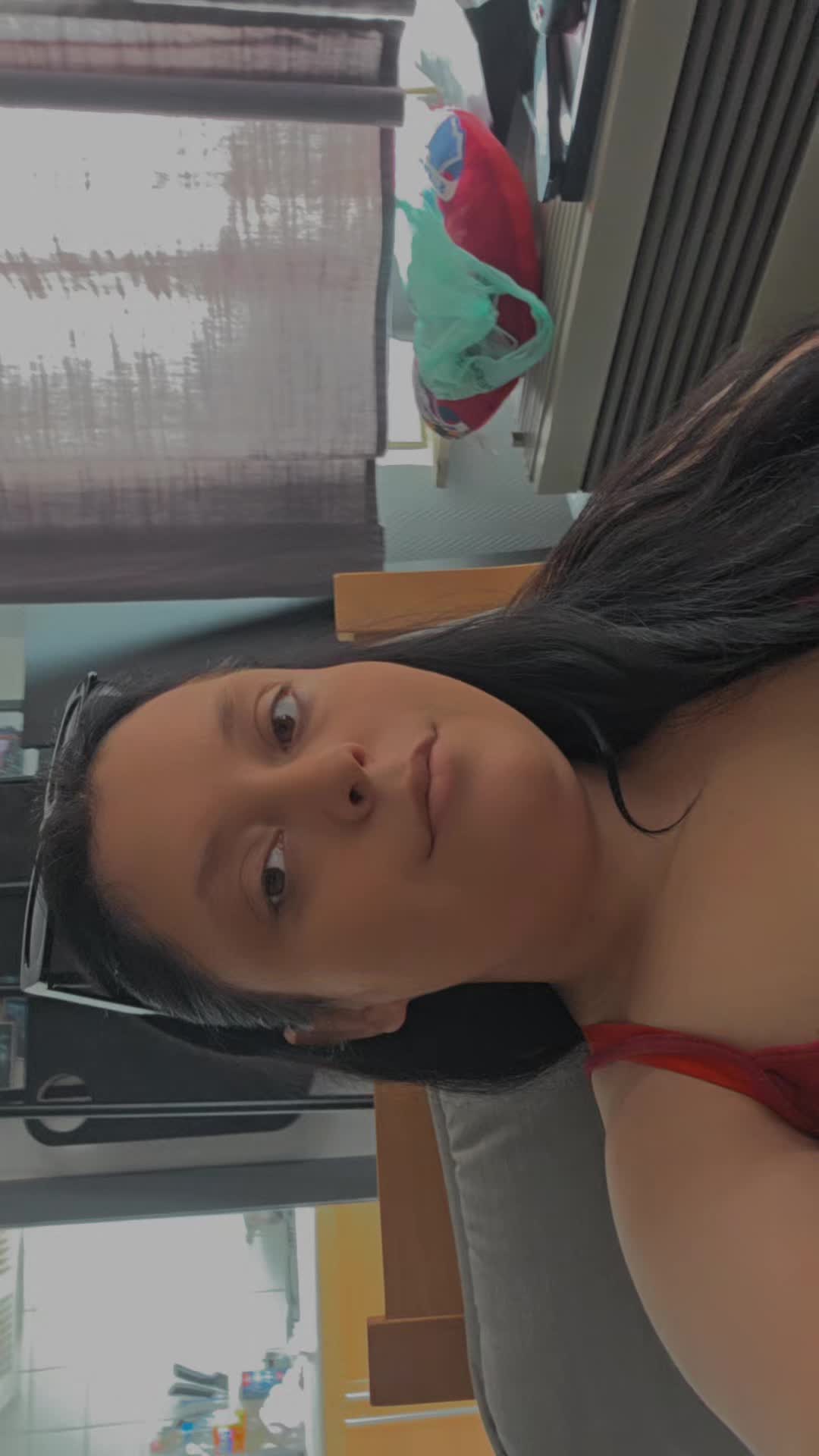@lauramagnee