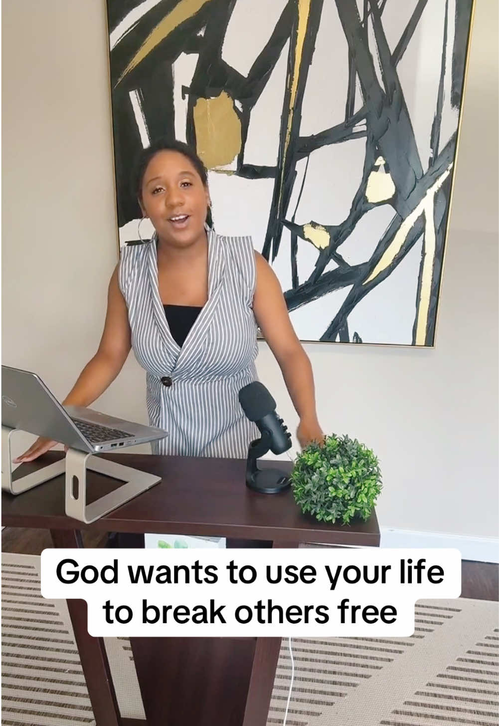 @TiaraChanell Ministries