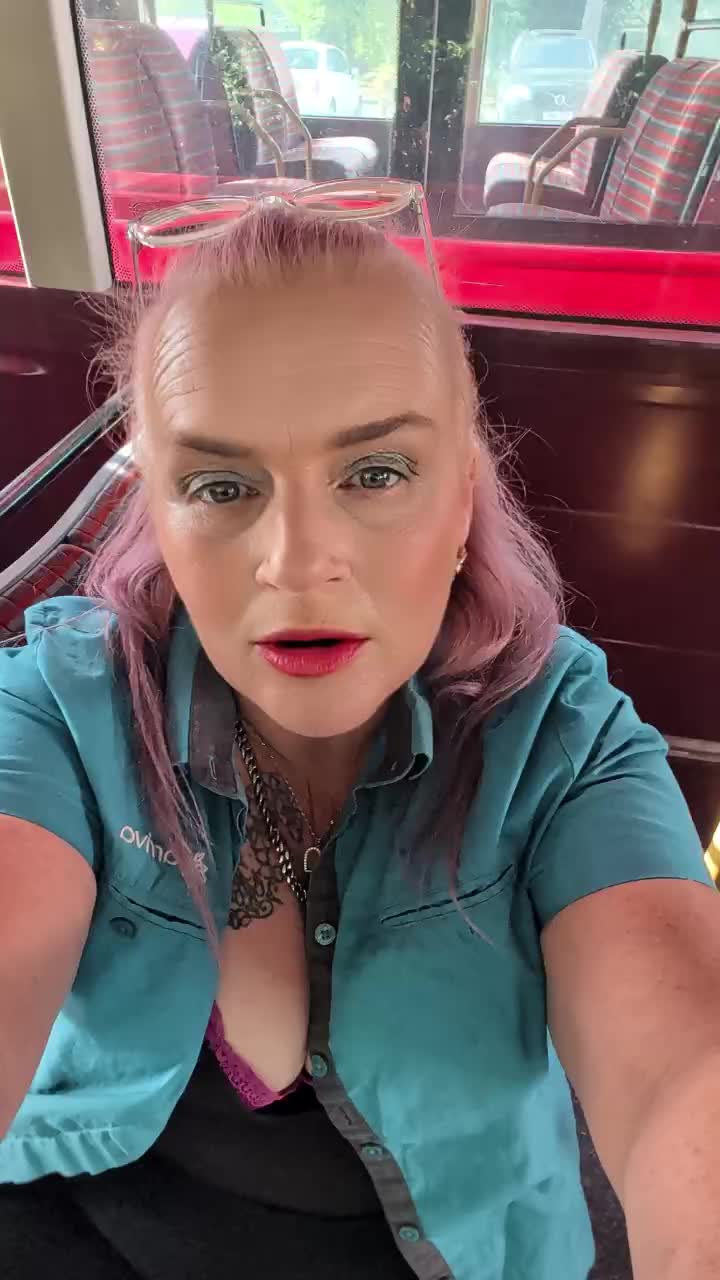 @sexybabeX143X