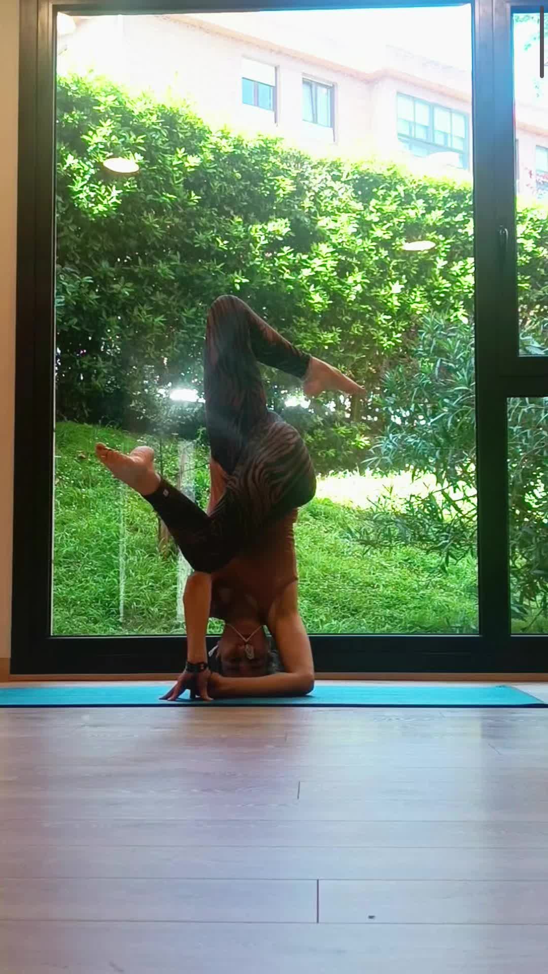 @lunaitzyoga