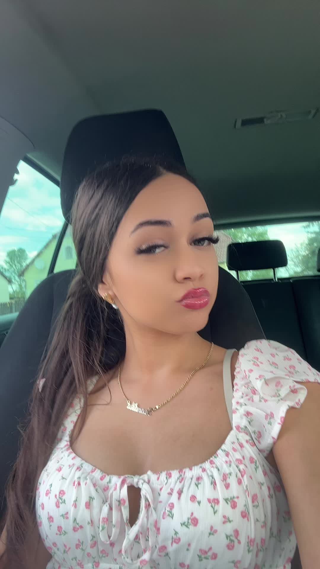 @Szandikablh3