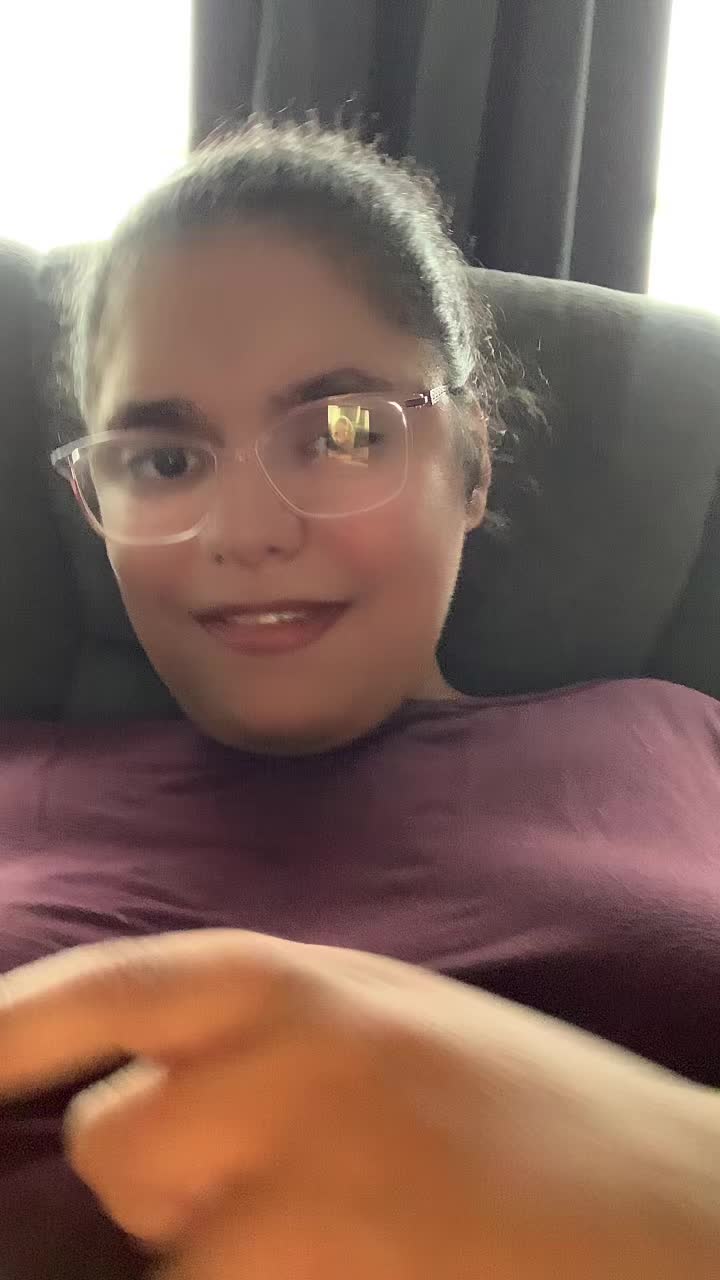 @QueenRana