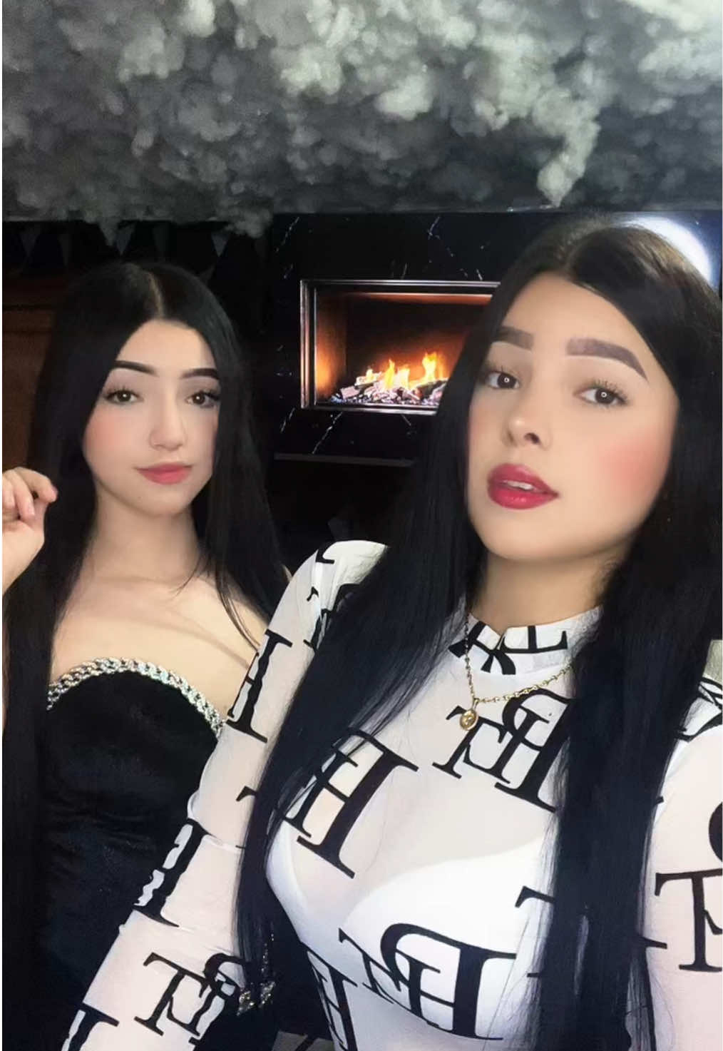 @Sofiaᥫ᭡🐦🔥