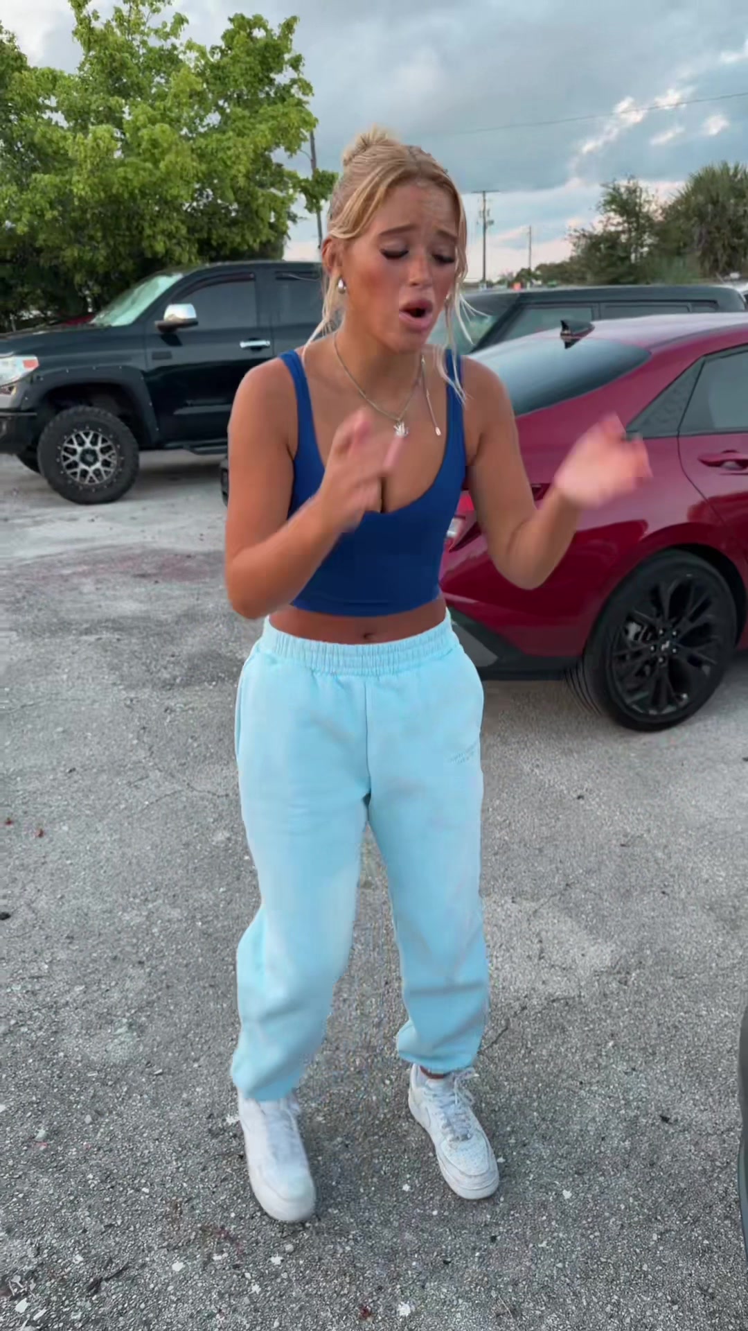 @kayla.sky