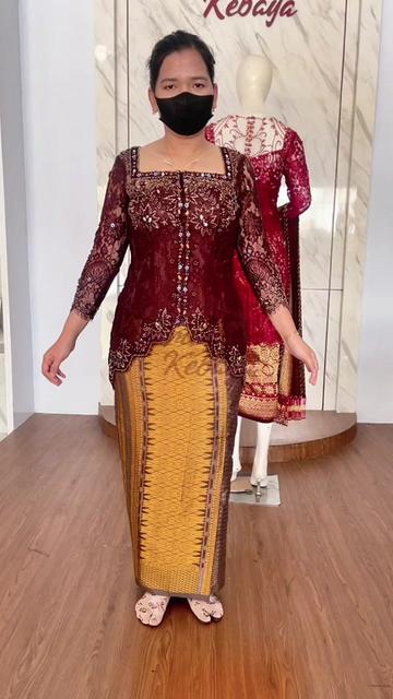 @Rumah kebaya