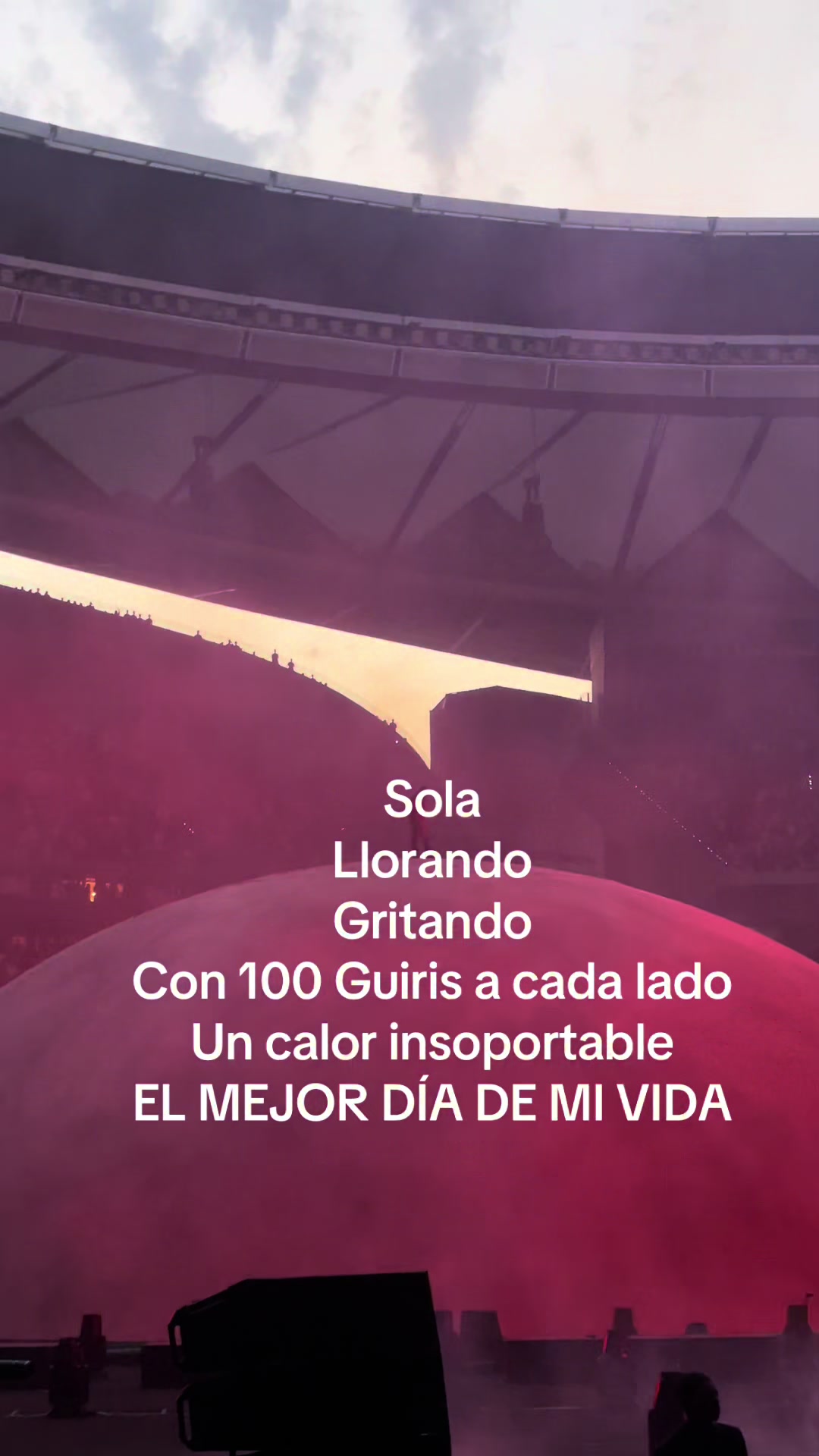 @María