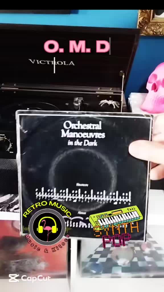 @🅼🆄🆂🅸🅲 🎵 𝕣𝕖𝕥𝕣𝕠 🎶