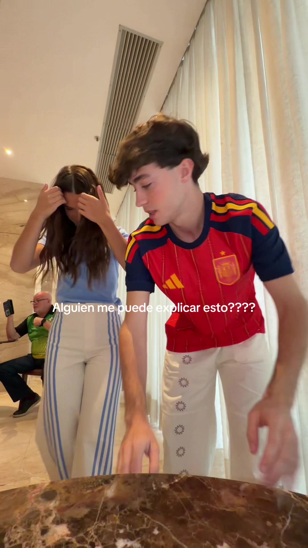 @Juan Pérez ⚡️